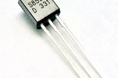 Tìm hiểu transistor S8550